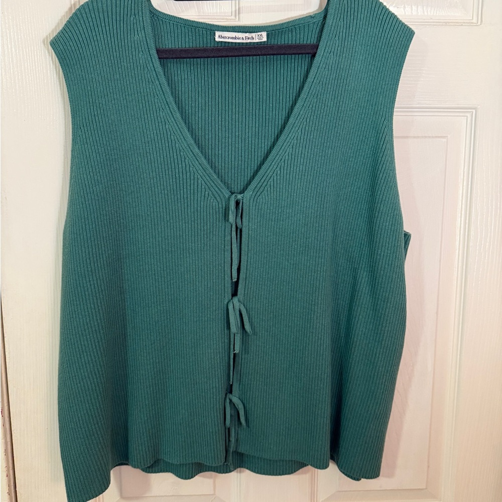Abercrombie & Fitch Green Sleeveless Knit Tank Top